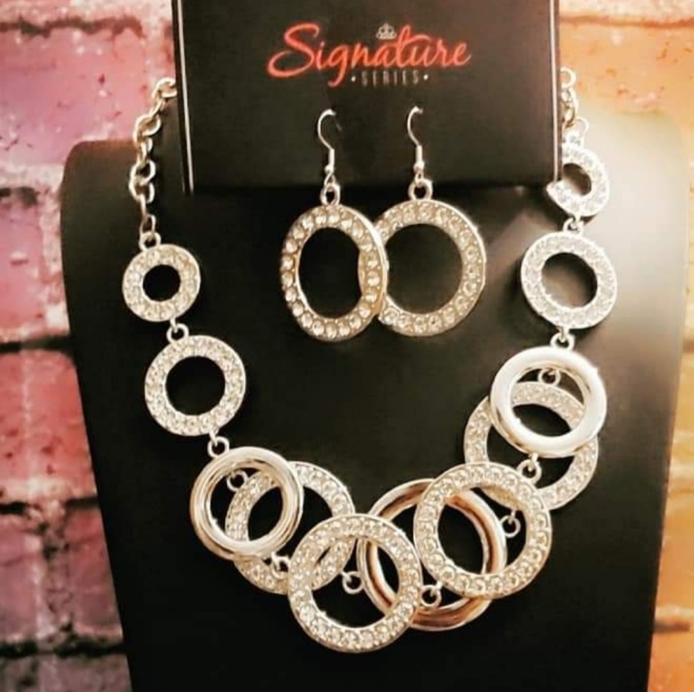 Silver Rhinestone Necklace